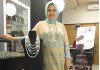 Indah Purwanti Ningsih: Jalankan Bisnis Perhiasan Mutiara dengan Desain Multifungsi